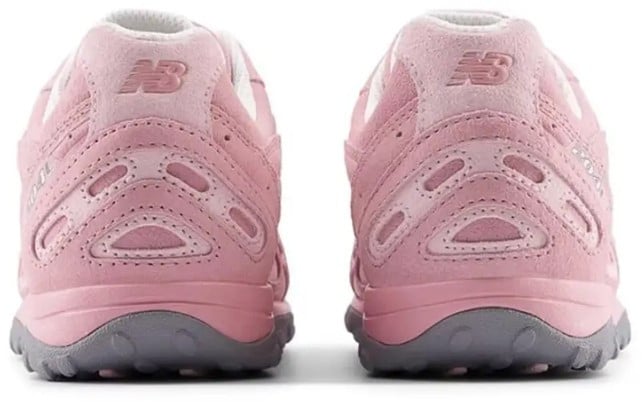 New Balance 204L Pastel Pink Roze