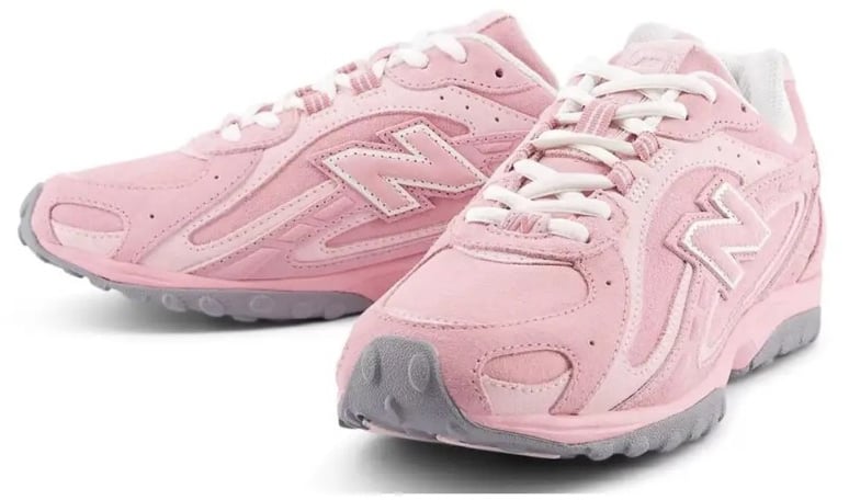 New Balance 204L Pastel Pink Roze