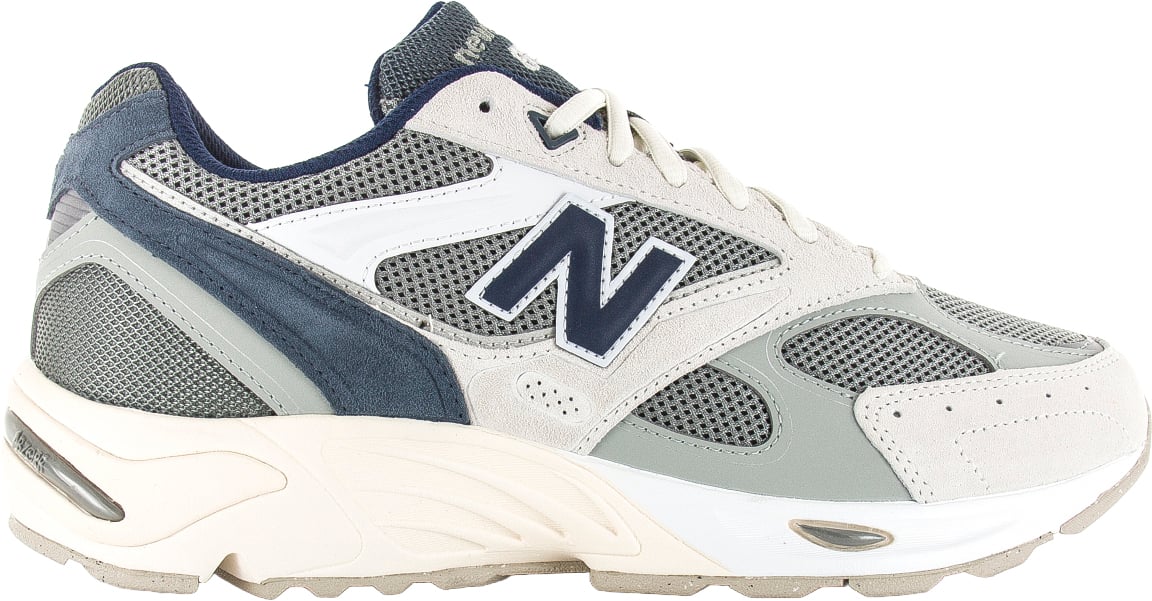 New Balance 880R sea salt bayberry navy Grijs