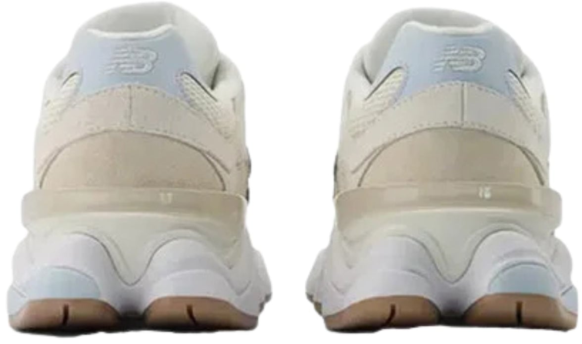 New Balance New Balance 9060 Bisque Frosted Glass Divers