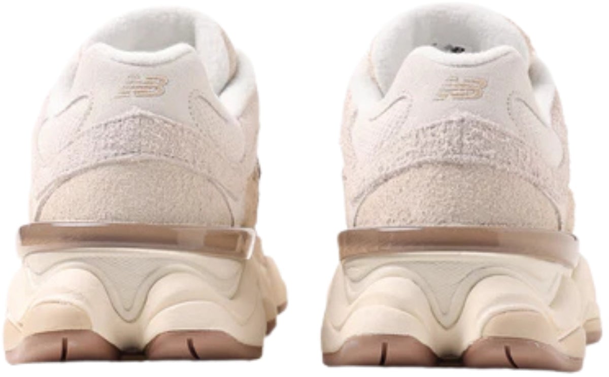 New Balance New Balance 9060 Bisque Sea Salt Divers