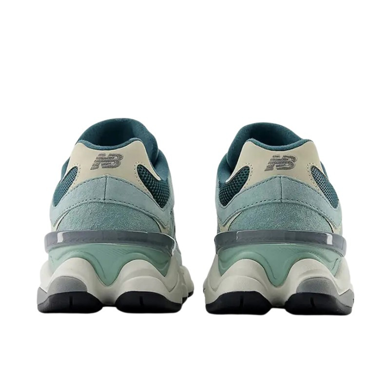 New Balance New Balance 9060 Green Cream Grijs