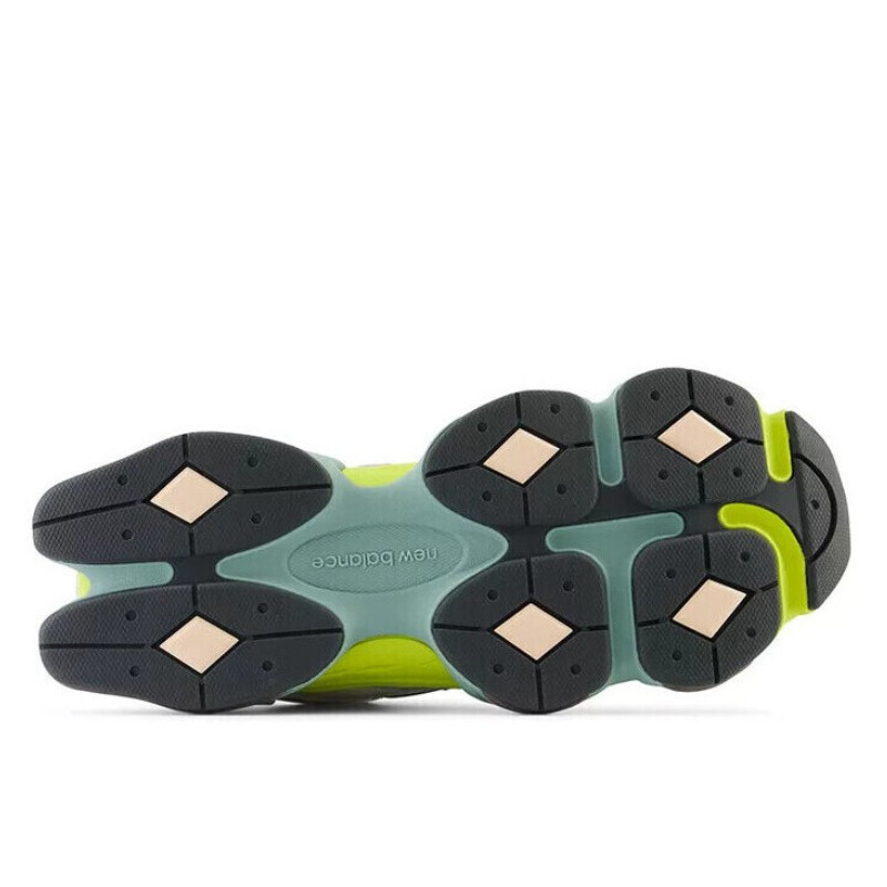 New Balance New Balance 9060 Moonbeam Vintage Rose Lime Beige