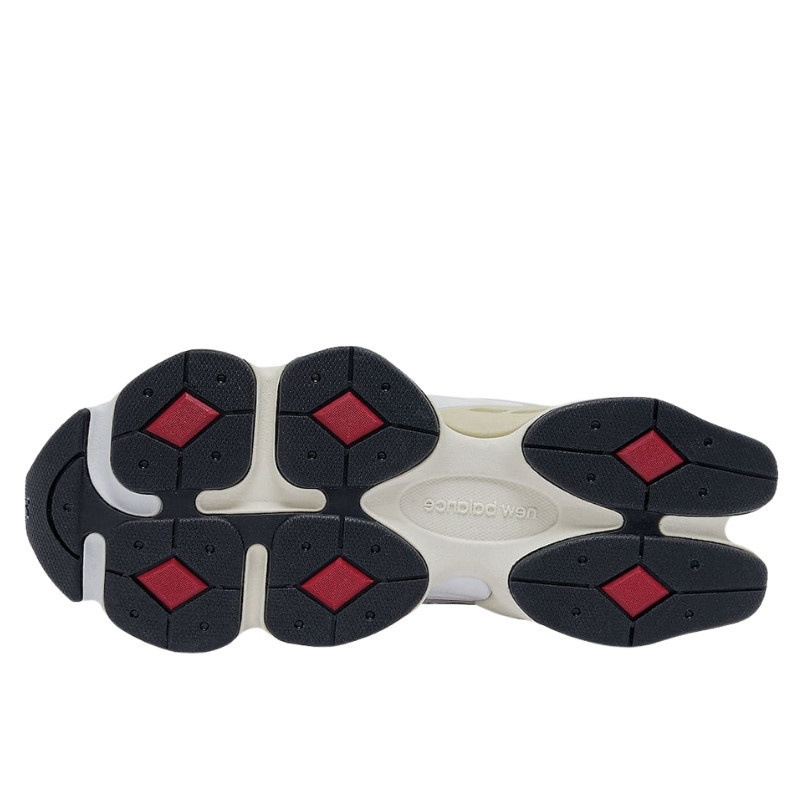 New Balance New Balance 9060 Rain Cloud Lichtgrijs