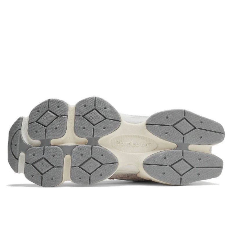 New Balance New Balance 9060 December Sky Roze