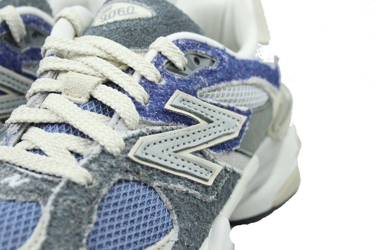 New Balance New Balance 9060 'Blue/Grey' Blauw