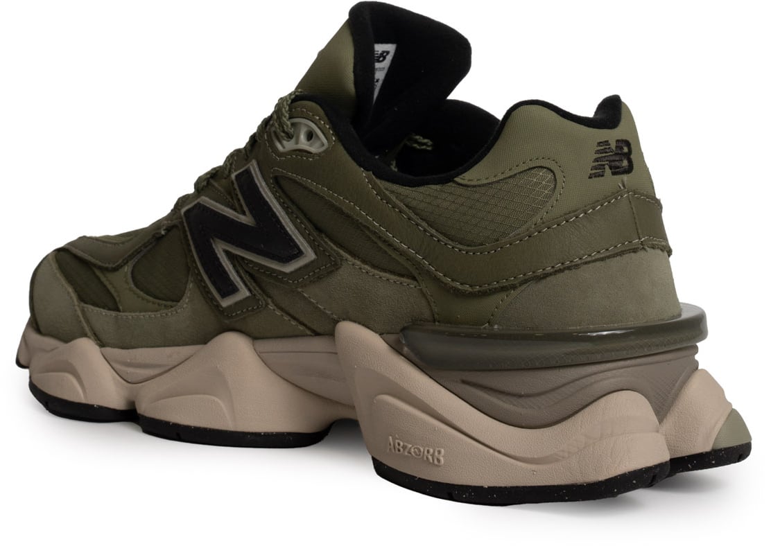 New Balance Sneakers Dark Olivine Donkergroen