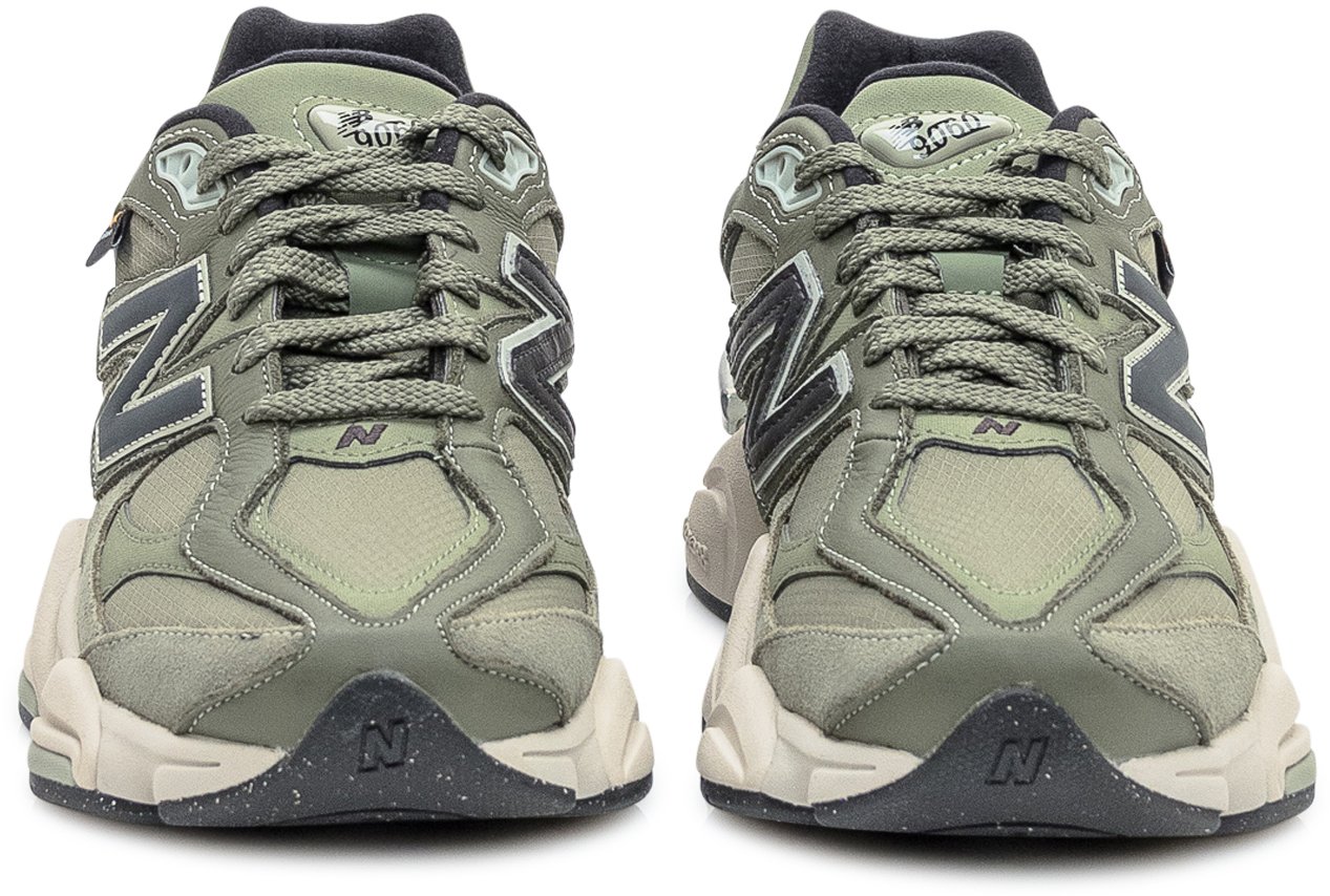 New Balance Sneakers New Balance 9060 Verde in Cordura e Suede Groen