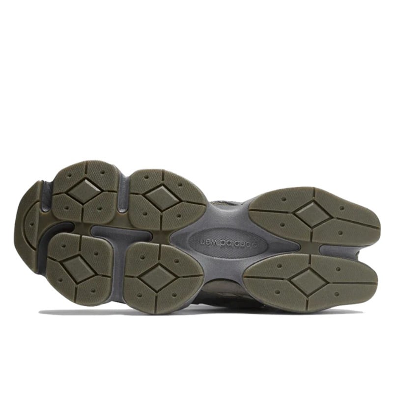 New Balance New Balance 9060 Blacktop Dark Moss Zwart