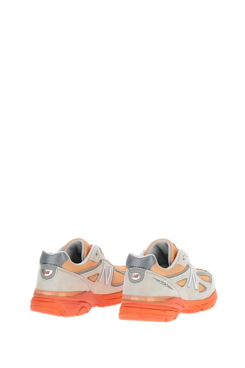 New Balance Beige/Grey 990v4 Suede Sneakers Neutraal