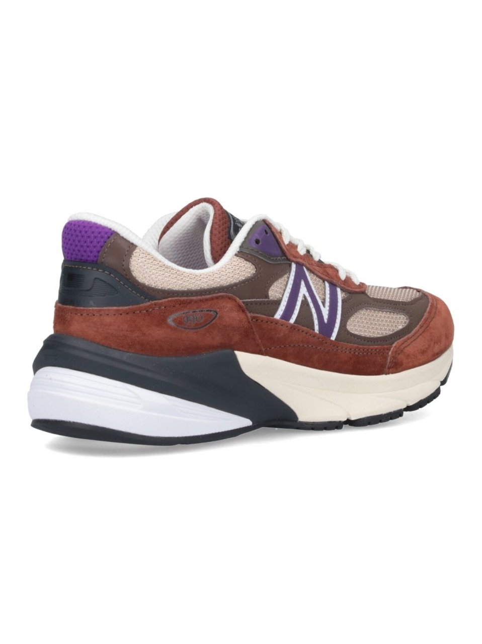 New Balance Round Toe Sneakers With Suede And Mesh Accents Bruin