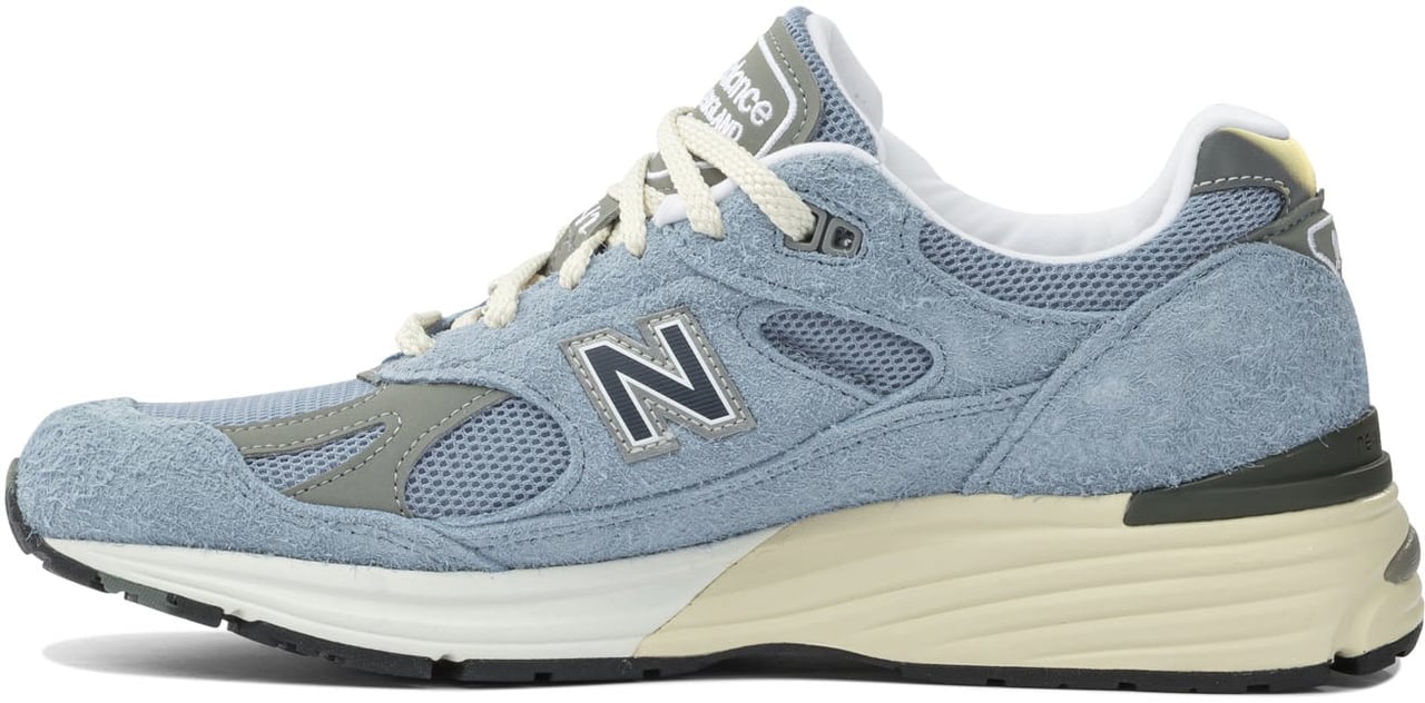 New Balance "991v2 Grounded Pastels" Sneakers Blauw