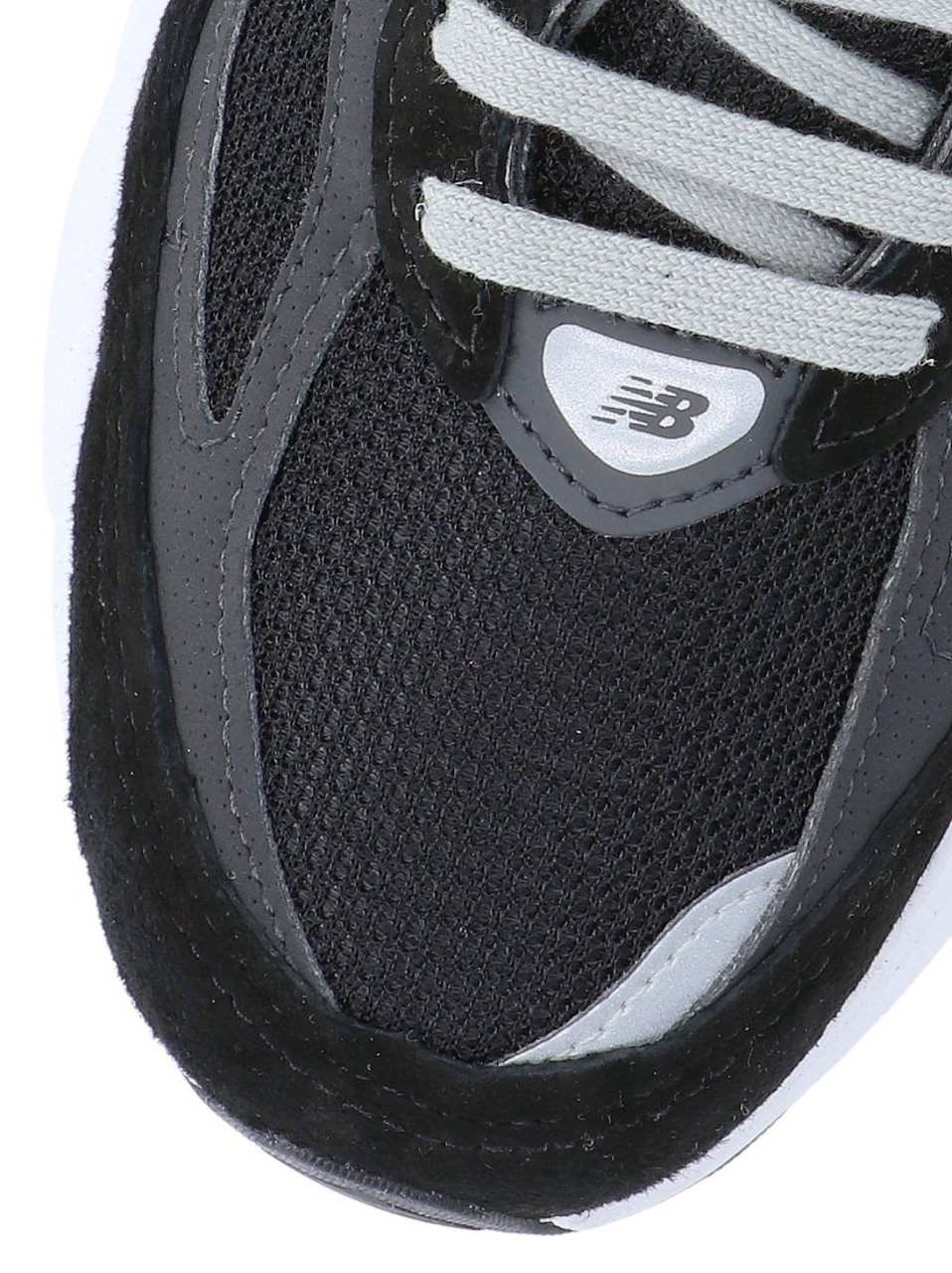 New Balance Sneakers "990V6" In Black Mesh Zwart