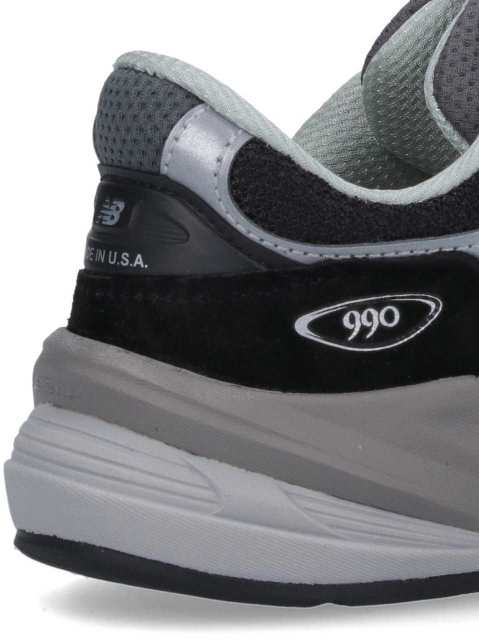 New Balance Sneakers "990V6" In Black Mesh Zwart