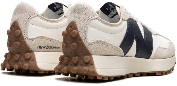 New Balance New Balance 327 Moonbeam Outerspace Beige