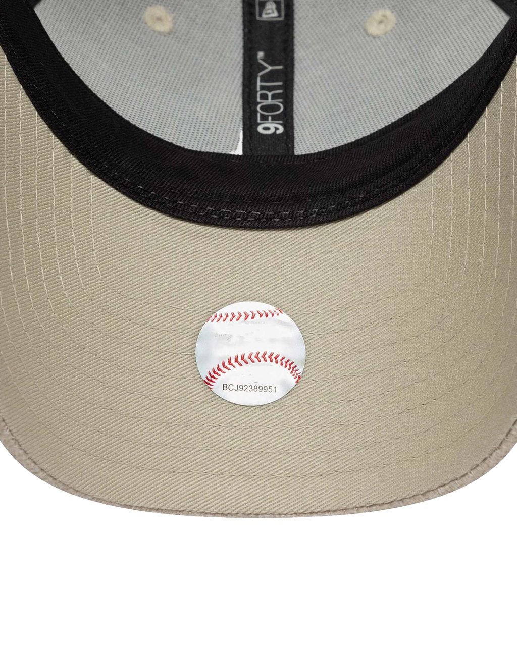 New Era New Era New York Yankees Woven 9Forty Dames Cap Beige Beige