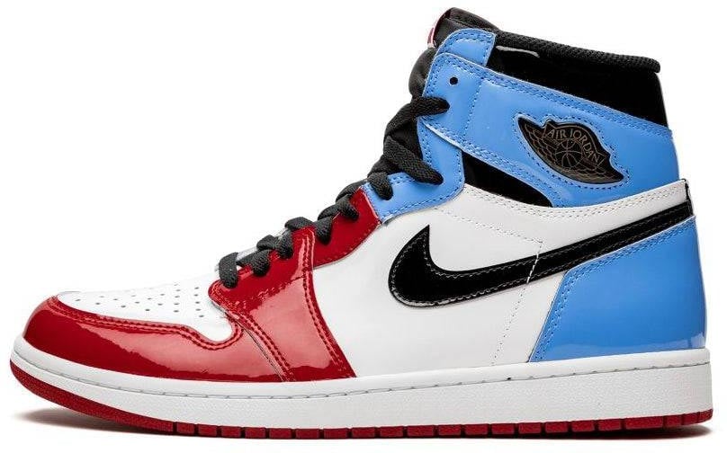 Nike Jordan 1 Retro High Fearless UNC Chicago Wit