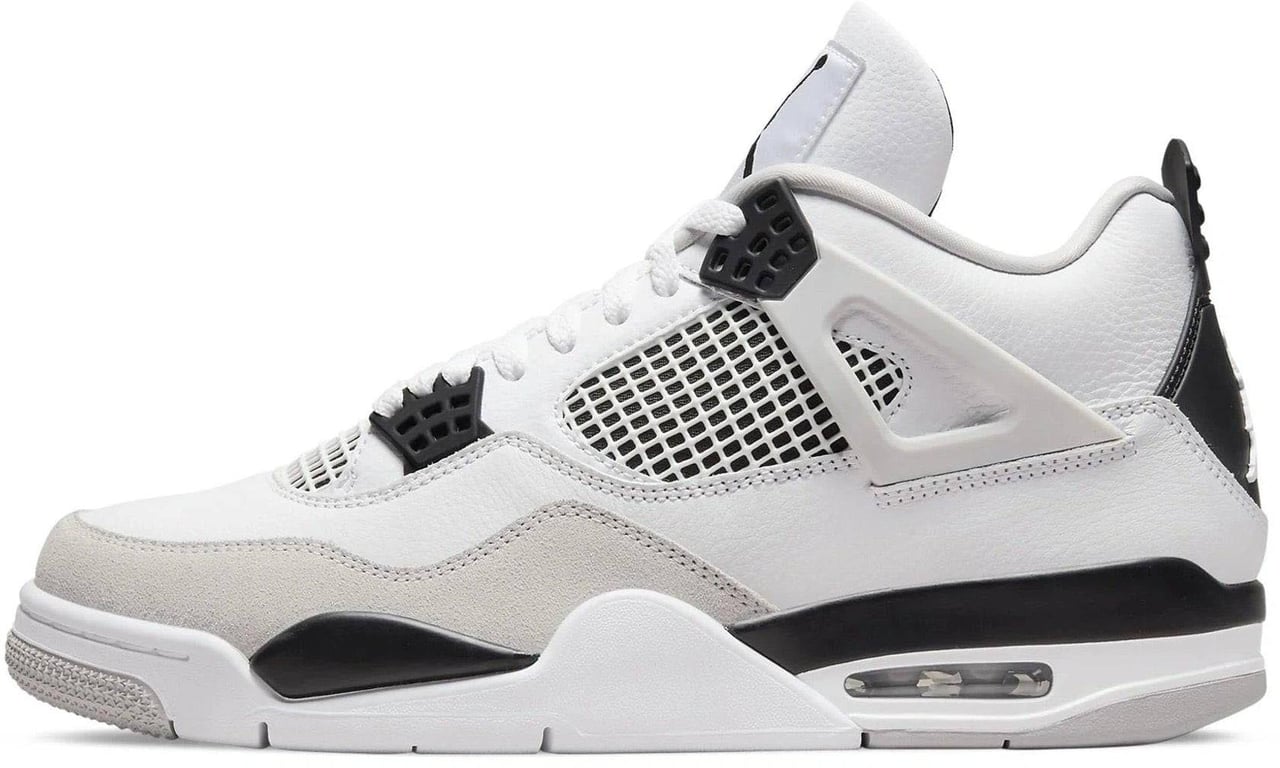 Nike Air Jordan 4 Retro Military Black Zwart