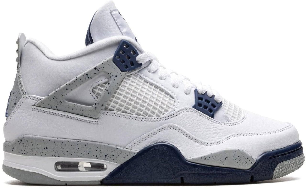 Nike Jordan 4 Retro Midnight Navy Blauw