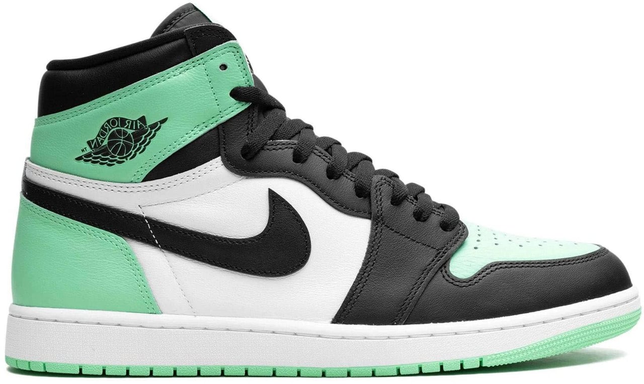 Nike Air Jordan 1 Retro High OG Green Glow Zwart