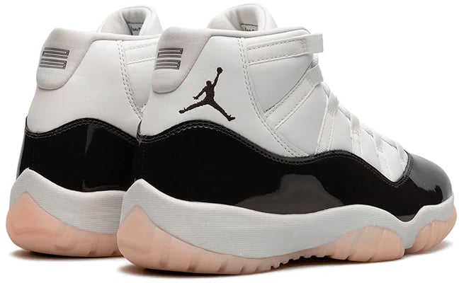 Nike Jordan 11 Retro Neapolitan Zwart