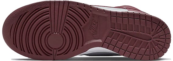 Nike Nike Dunk High Retro Dark Beetroot Divers