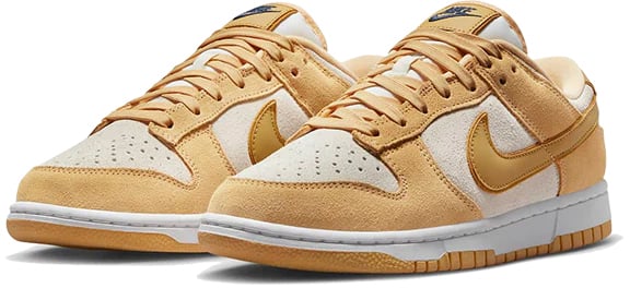Nike Dunk Low Celestial Gold Suede Geel