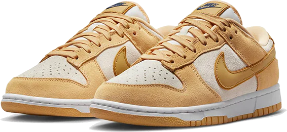 Nike Nike Dunk Low Celestial Gold Suede Geel