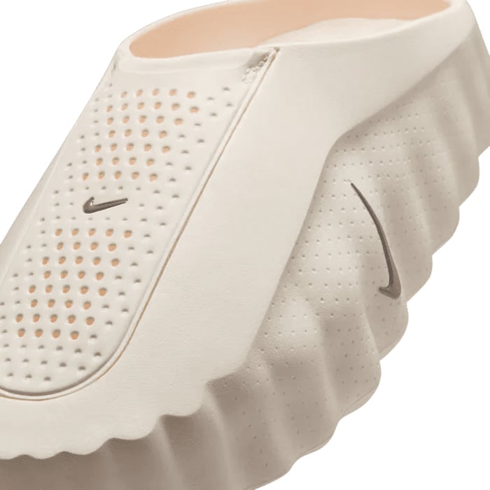 Nike Mind 001 Slide Sail Divers