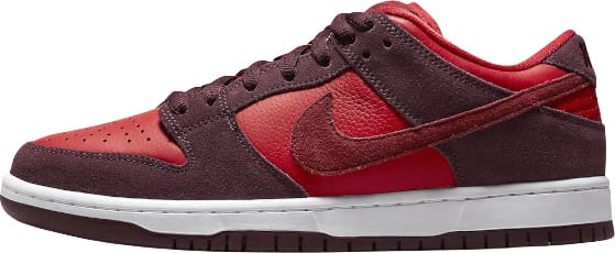 Nike SB Dunk Low Cherry Divers