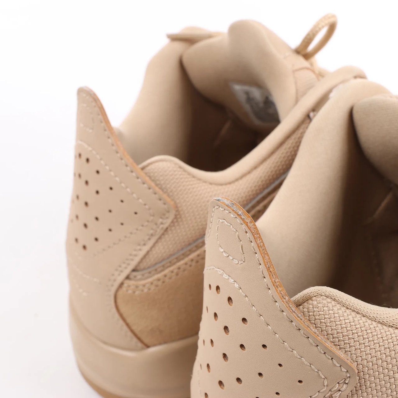 Nike Nike JORDAN COURTSIDE Suede x Fabric Sneakers in Beige, Size 42.5 EU Beige