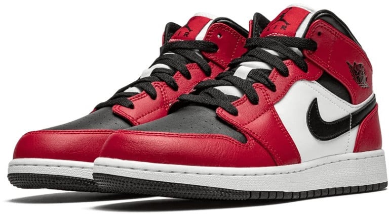 Nike Air Jordan 1 Mid Chicago Black Toe Zwart