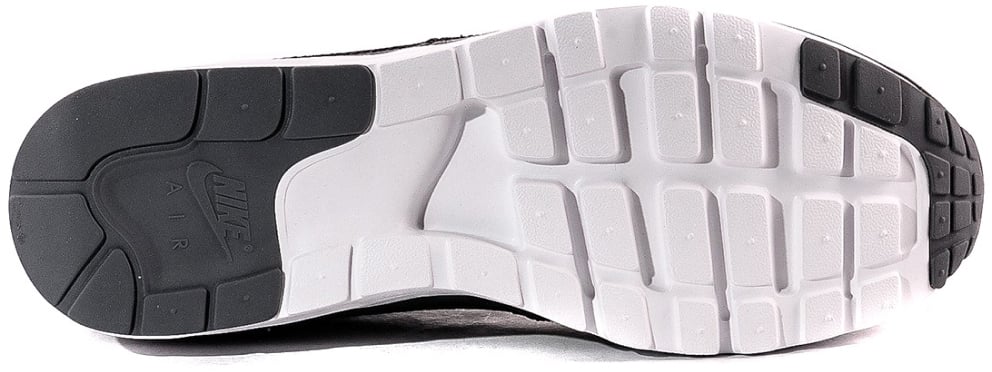 Nike Air Max 1 Ultra Essentials Sneakers Zwart