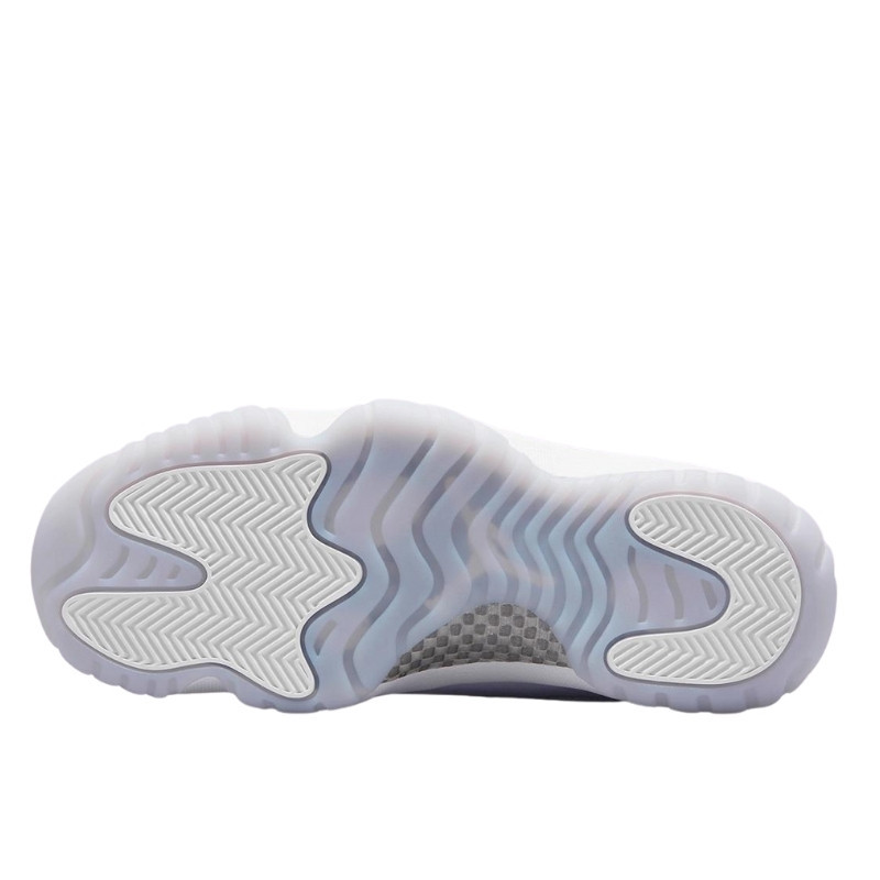 Nike Air Jordan 11 Retro Low Pure Violet Wit