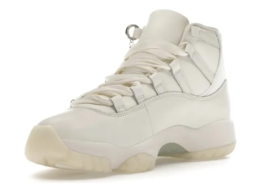 Nike Jordan 11 Retro Grand Finale (Women's) Wit