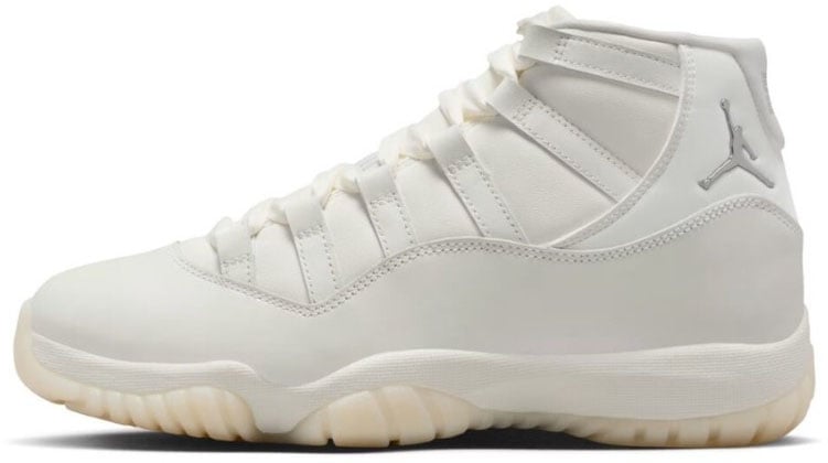 Nike Air Jordan 11 Retro Pearl Wit
