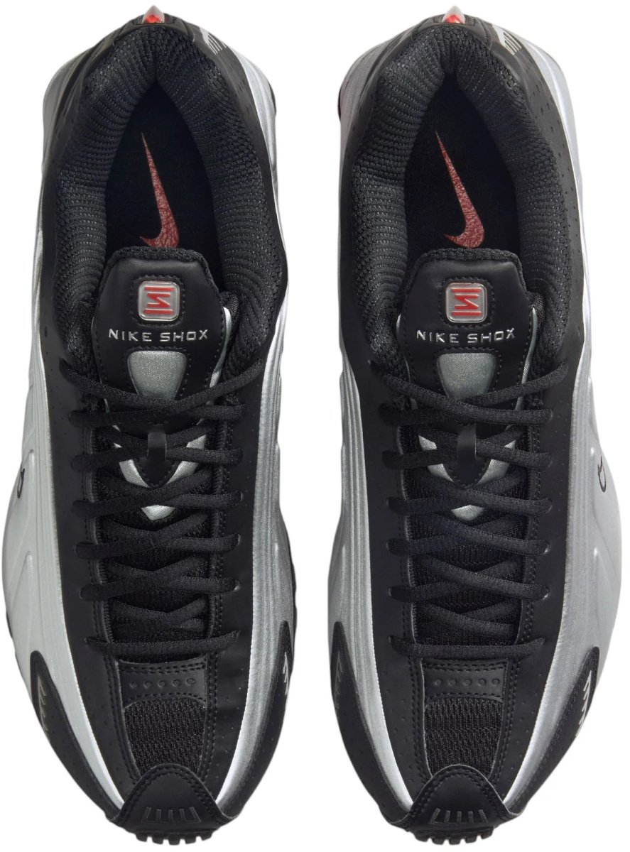 Nike Shox R4 Sneakers Divers