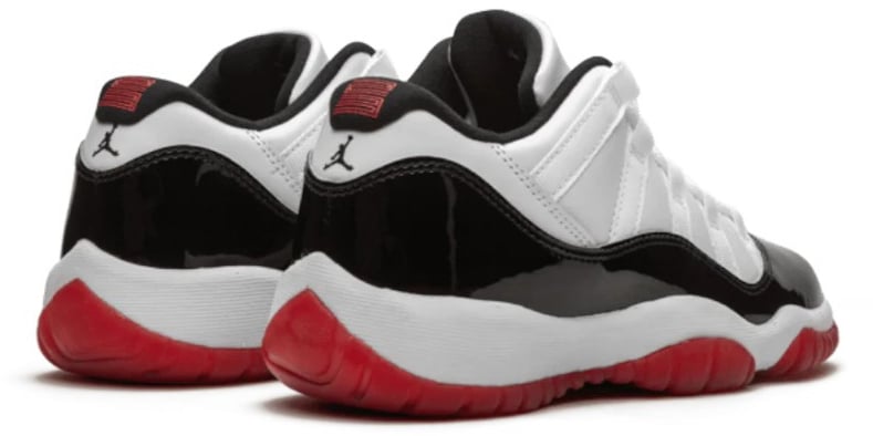 Nike Air Jordan 11 Retro Low Concord Bred Zwart