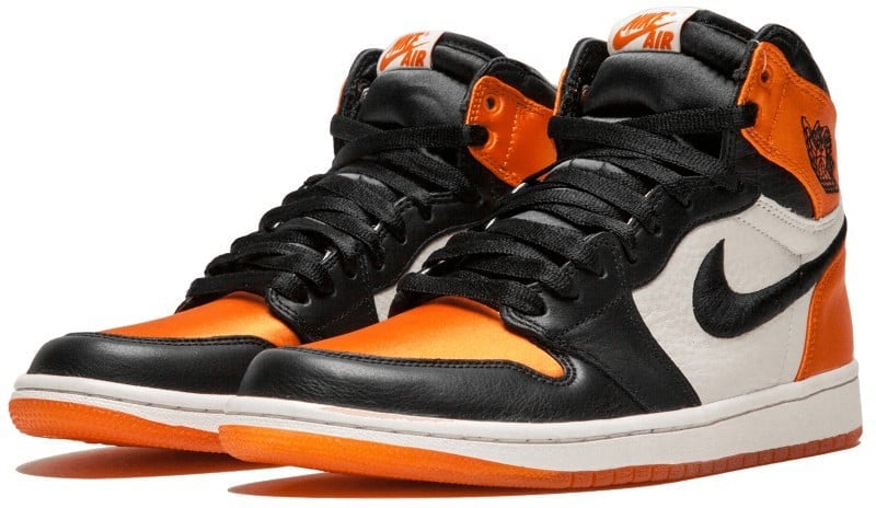 Nike Air Jordan 1 Retro High Satin Shattered Backboard Zwart