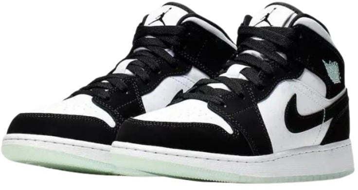 Nike Air Jordan 1 Mid Teal Tint Zwart