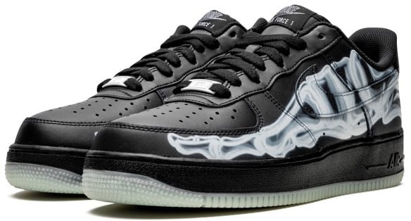 Nike Nike Air Force 1 Low Black Skeleton Halloween 2019 Zwart