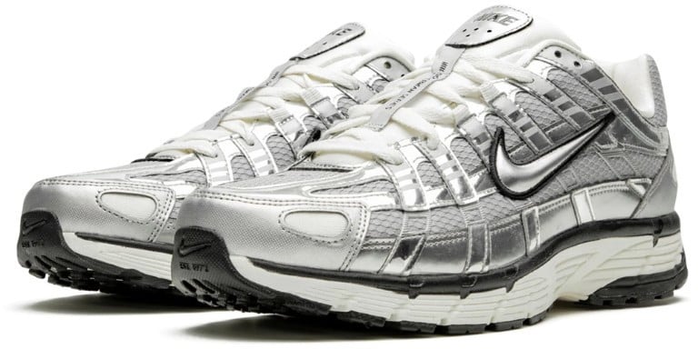 Nike Nike P-6000 Metallic Silver Zilver
