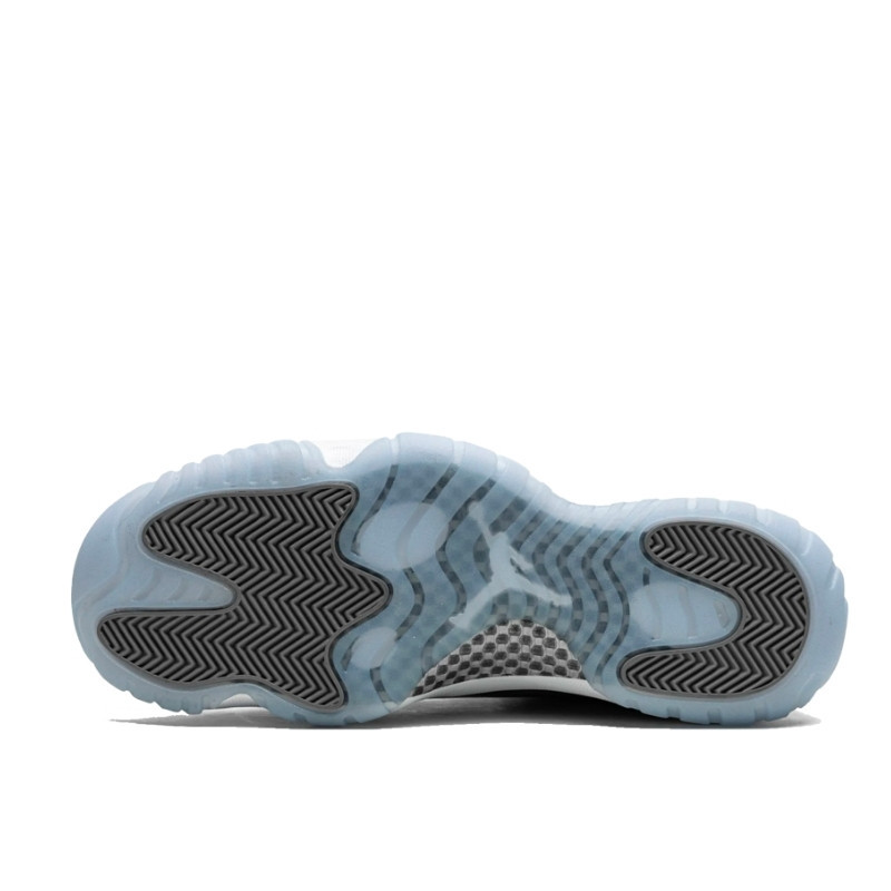 Nike Air Jordan 11 Retro Cool Grey (2021) Grijs