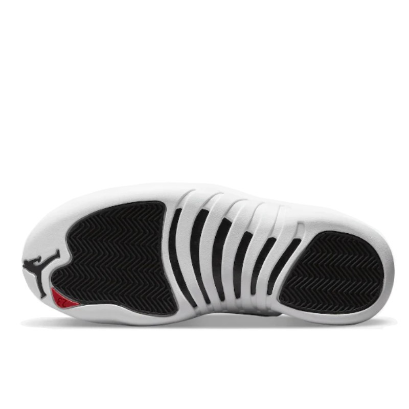 Nike Air Jordan 12 Retro Playoffs (2022) Zwart