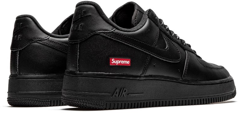 Nike Air Force 1 Low Black Supreme Zwart