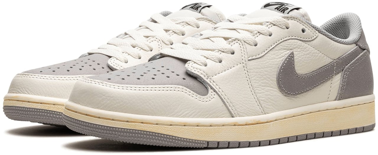 Nike Air Jordan 1 Low OG Atmosphere Grey Divers