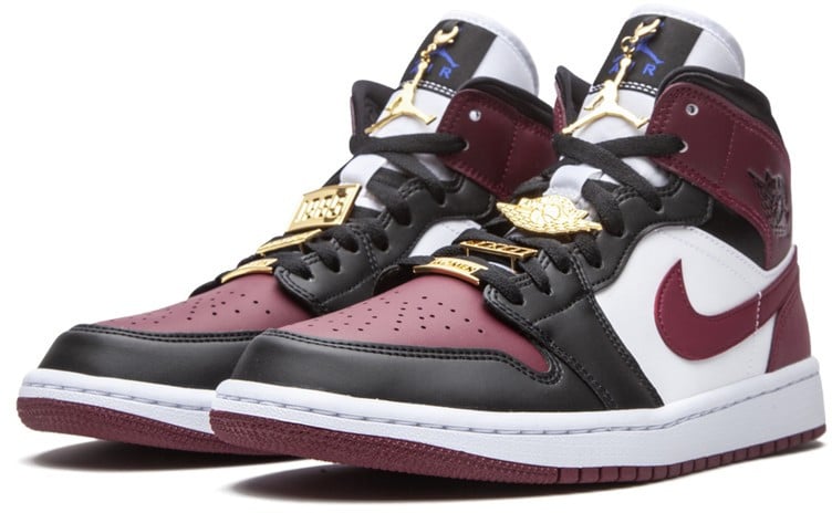Nike Air Jordan 1 Mid Gold Pendants Beetroot Zwart