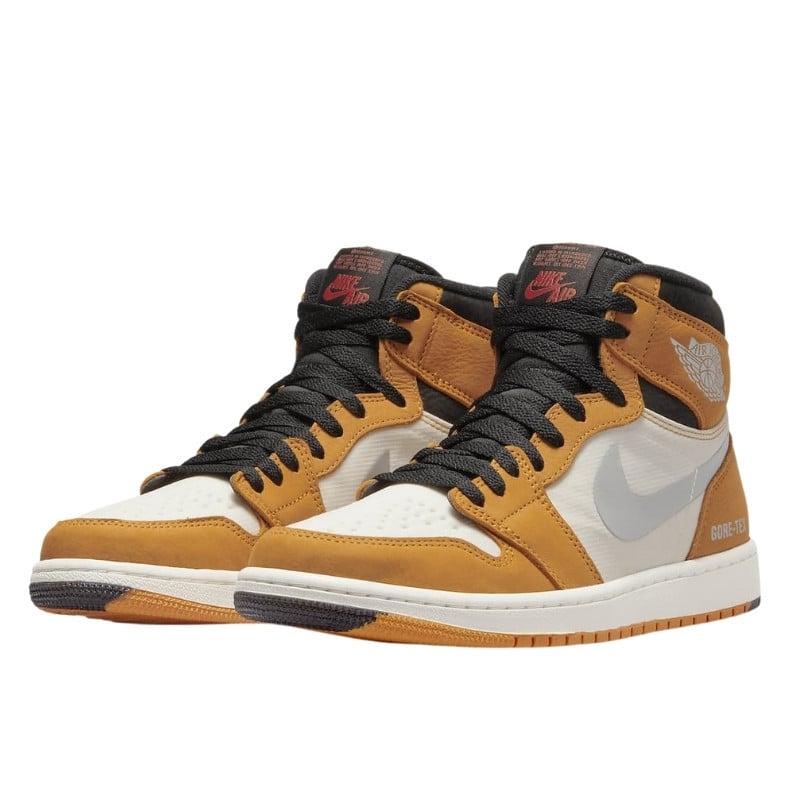 Nike Air Jordan 1 High Element Gore-Tex Light Curry Grijs