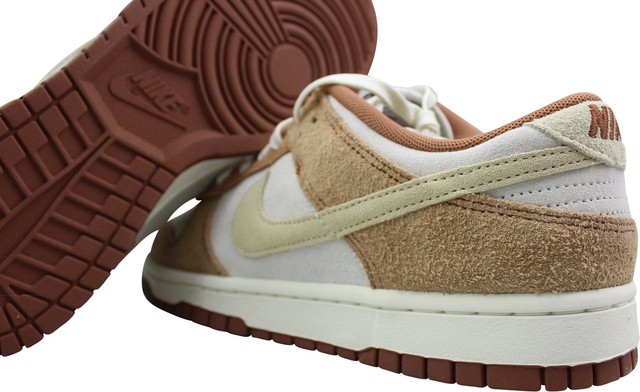 Nike Nike Dunk Low PRM 'Medium Curry' Bruin