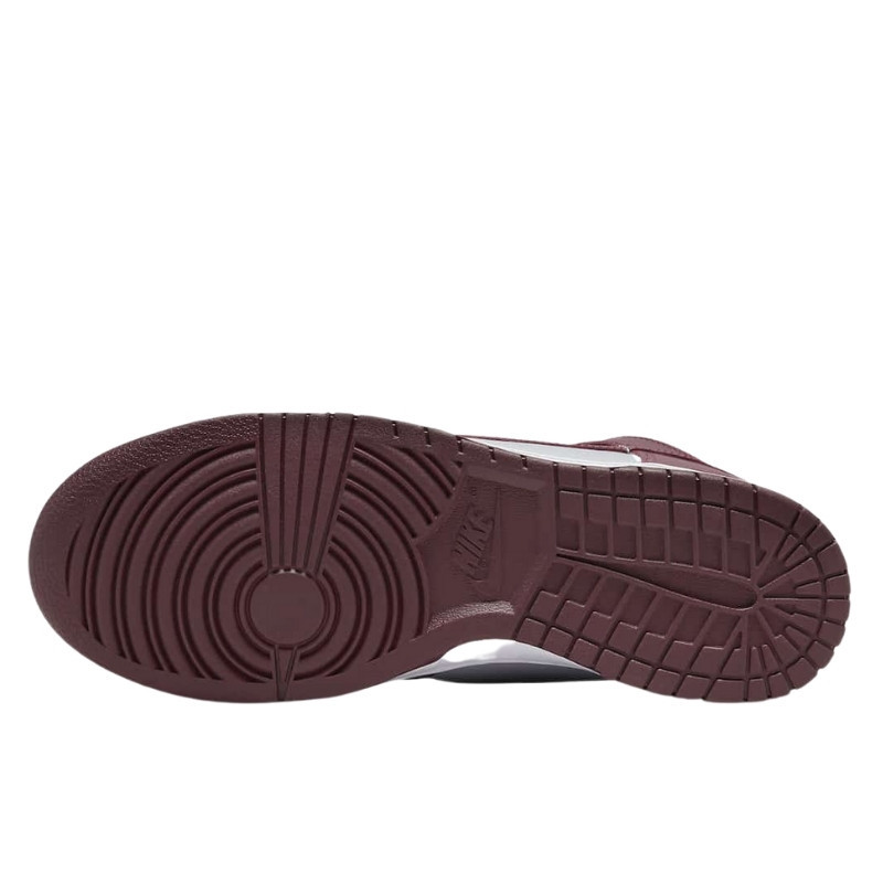 Nike Nike Dunk High Dark Beetroot Grijs